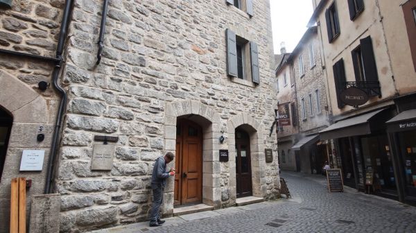 5 critères essentiels pour sélectionner votre carreleur à Annecy